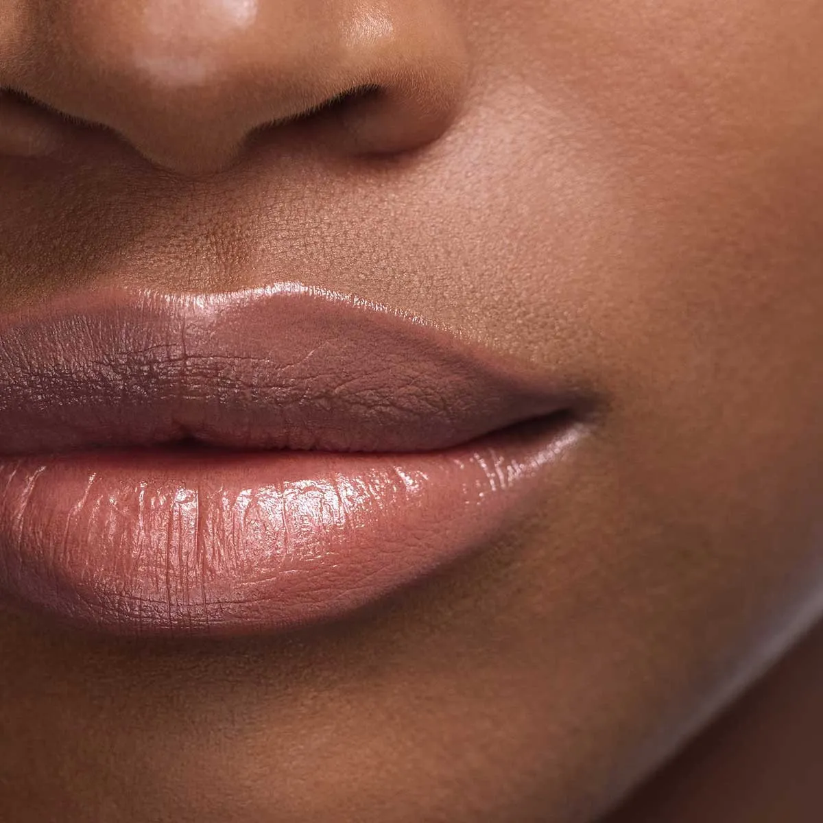 Christian Louboutin Rouge Stiletto Les Nudes – Shine Lipstick – Nude 1C - Beauty - alternate view 4